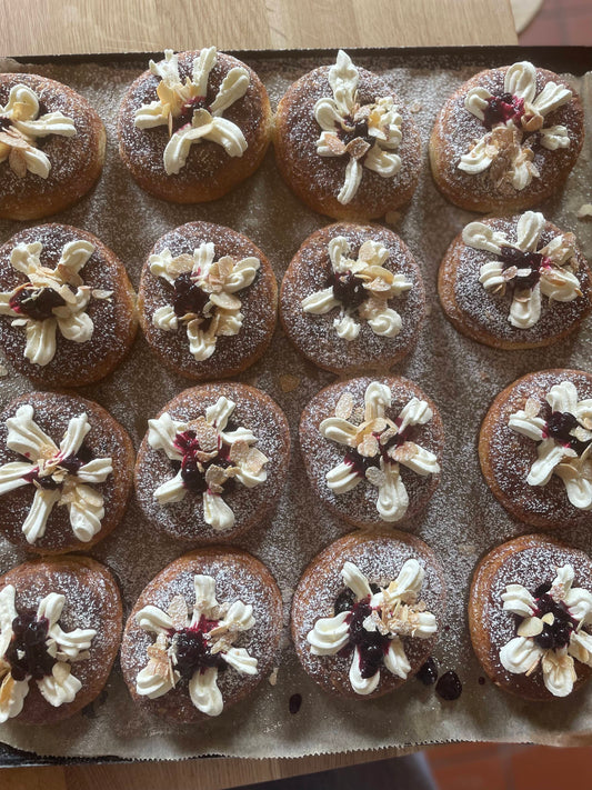 Blackcurrant & vanilla mascarpone cream Danish