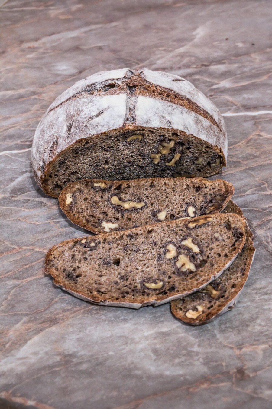 Apricot & walnut loaf